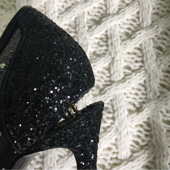 BCBG black heels - Picture 7 of 7